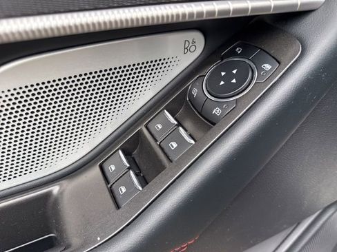 Used 2025 Ford Explorer ST image 29