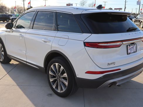 Used 2021 Lincoln Corsair Reserve w/ Equipment Group 201A image 7