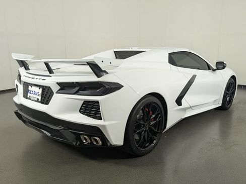 Used 2024 Chevrolet Corvette Stingray Premium Conv w/ Z51 Performance Package RWD image 13