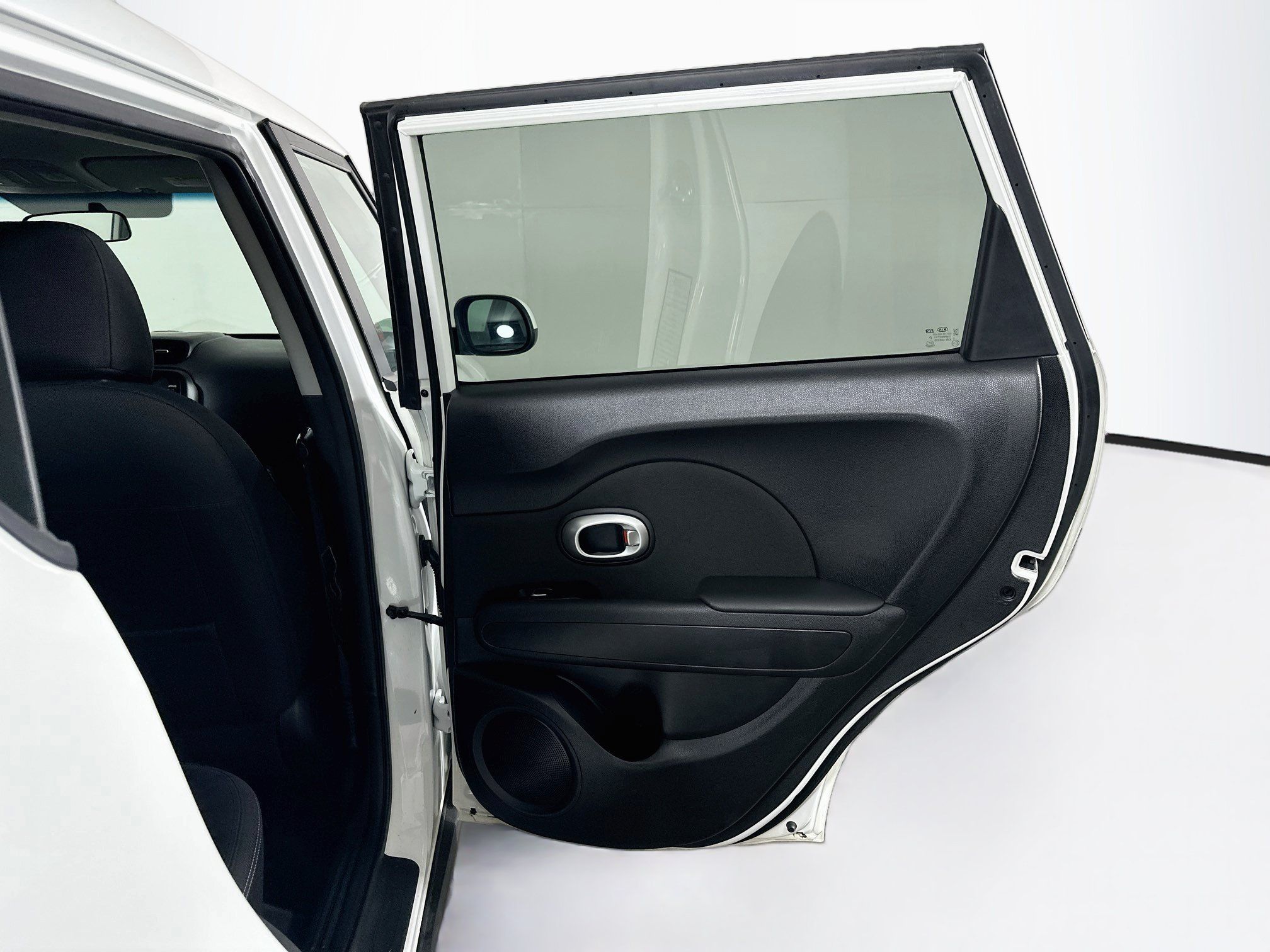 Used 2019 Kia Soul + FWD image 28