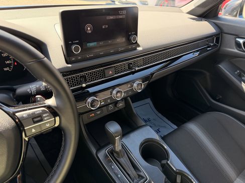 Certified 2024 Honda Civic Sport image 17