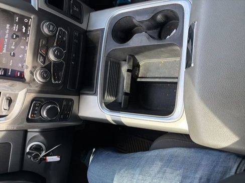 Used 2018 RAM 1500 Big Horn image 24