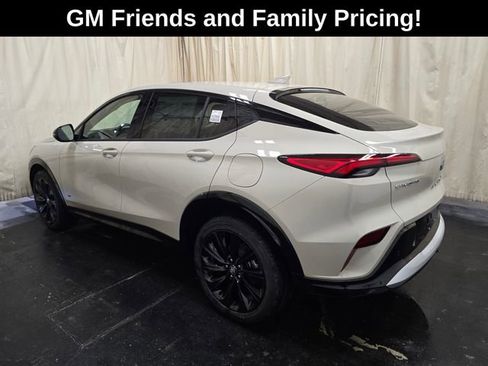 New 2026 Buick Envista Sport Touring w/ Studio Series image 8