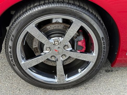 Used 2009 Chevrolet Corvette Coupe w/ Preferred Equipment Group image 42