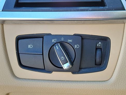 Used 2017 BMW 320i 320i image 29