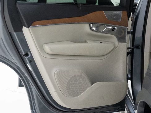 Used 2016 Volvo XC90 T6 Inscription w/ Vision Package image 22