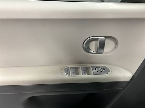 Used 2024 Hyundai Ioniq 5 SEL image 12