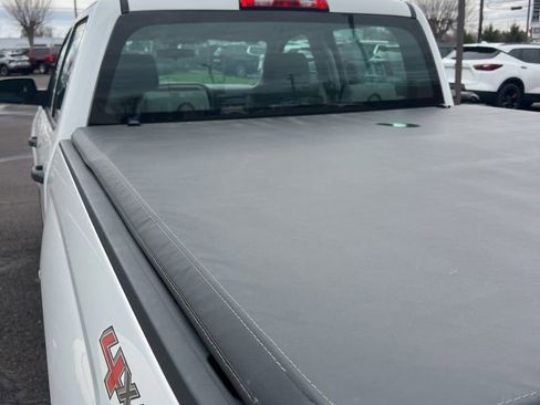 Used 2014 Chevrolet Silverado 1500 W/T w/ Trailering Package image 9