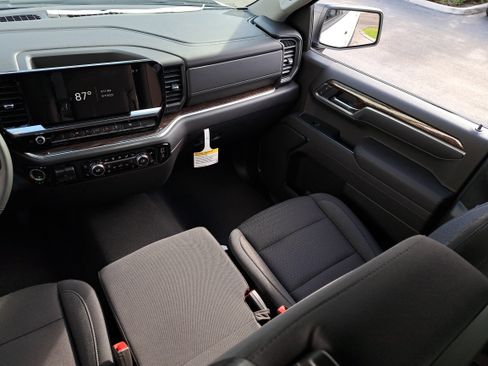 New 2025 GMC Sierra 1500 Elevation w/ LPO, Elevation Black Package image 16