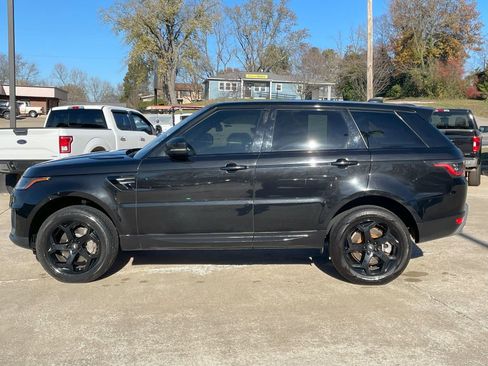 Used 2019 Land Rover Range Rover Sport SE image 3