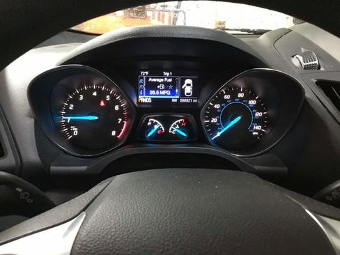 Used 2013 Ford Escape SE FWD image 9