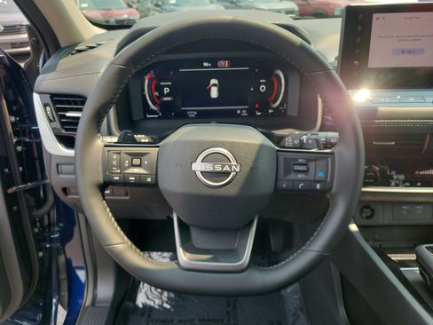 Used 2026 Nissan Rogue SL AWD/4WD image 21