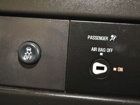 Used 2019 Chevrolet Express 3500 LT w/ LT Preferred Equipment Group image 24