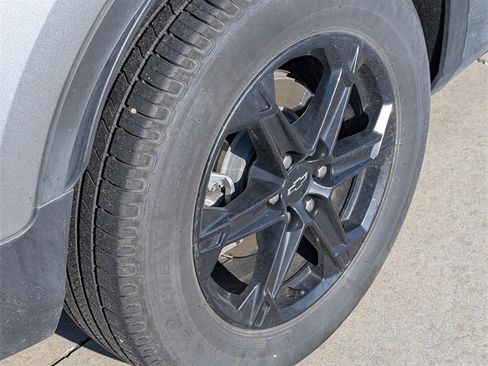 Used 2023 Chevrolet Blazer LT w/ Midnight/Sport Edition image 4