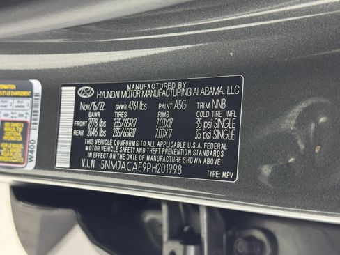 Used 2023 Hyundai Tucson SE image 38