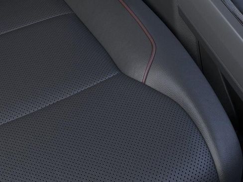 New 2026 Ford F250 Lariat w/ FX4 Off-Road Package image 16