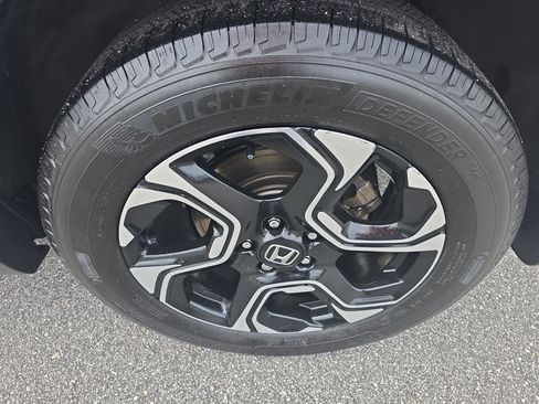 Used 2019 Honda CR-V Touring image 33