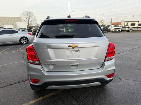 Used 2021 Chevrolet Trax LT image 4