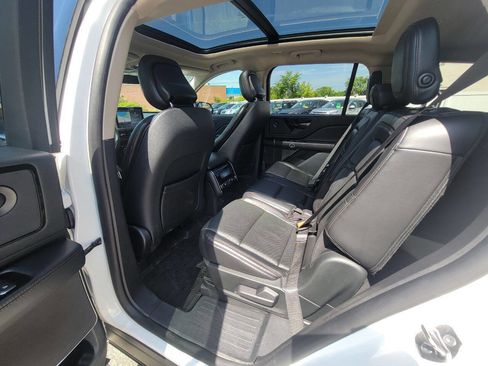 Used 2020 Lincoln Aviator Grand Touring w/ Elements Package Plus image 27