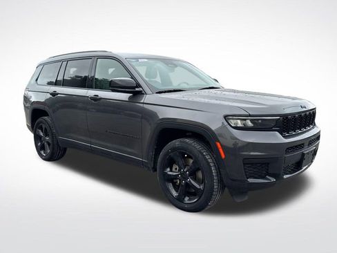 Used 2023 Jeep Grand Cherokee L Laredo AWD/4WD image 9
