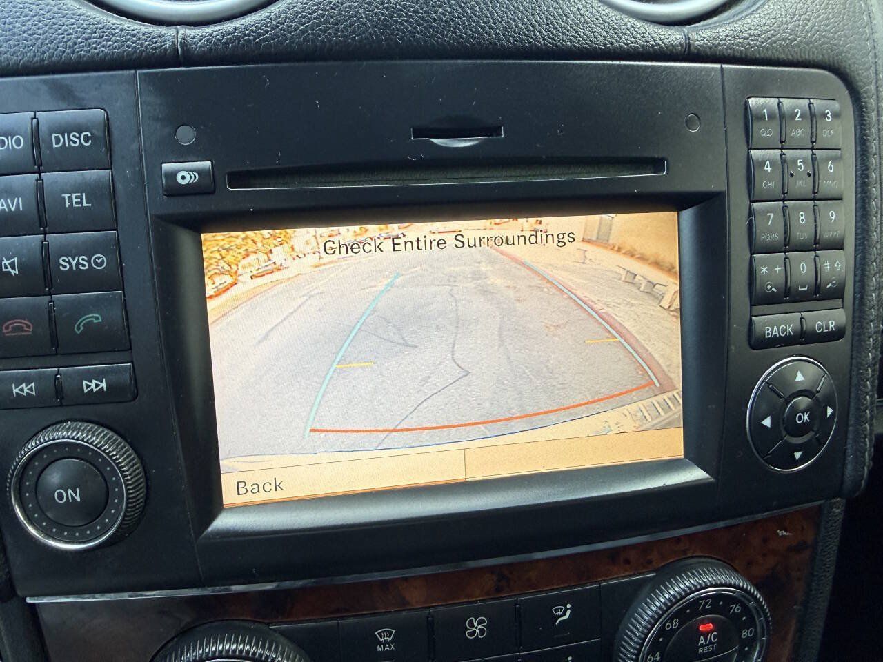 Used 2010 Mercedes-Benz GL 450 4MATIC image 16