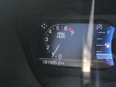 Used 2019 Ford Ranger Lariat w/ Technology Package image 12