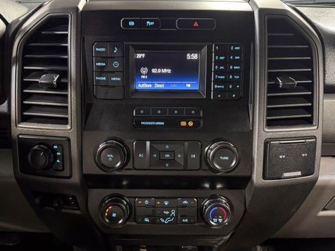 Used 2019 Ford F450 XL w/ Power Equipment Group image 30