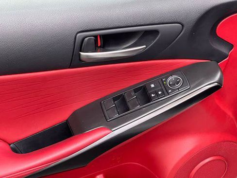 Certified 2022 Lexus IS 350 F Sport RWD image 10