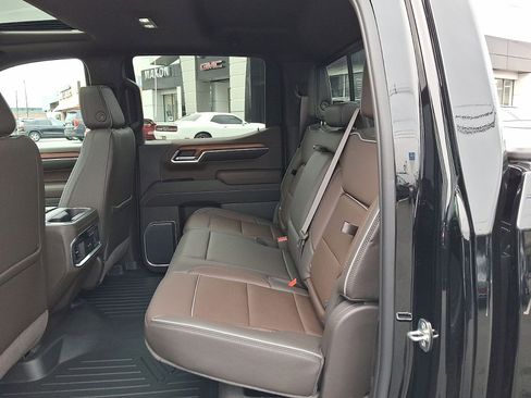 Used 2023 GMC Sierra 1500 Denali w/ Denali Reserve Package image 26