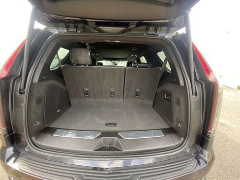 Used 2023 Cadillac Escalade Sport AWD/4WD image 24