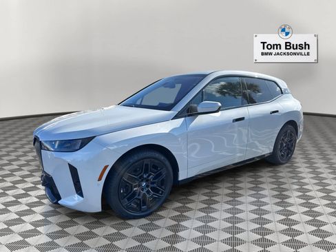 New 2026 BMW iX xDrive45 w/ M Sport Package image 7