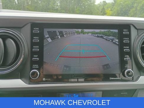 Used 2023 Toyota Tacoma SR5 w/ Technology Package AWD/4WD image 14