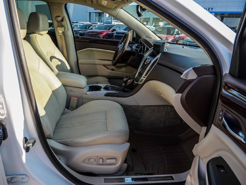 Used 2012 Cadillac SRX Performance FWD image 15