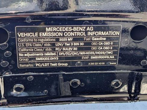 New 2025 Mercedes-Benz GLB 250 image 16