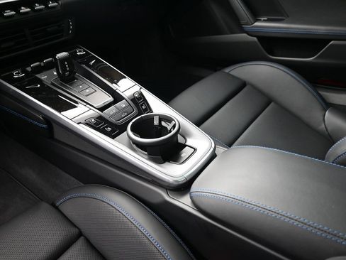 Used 2025 Porsche 911 Carrera S image 21