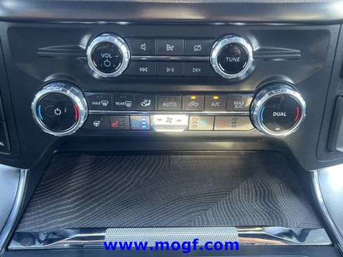 Used 2022 Ford F150 Platinum w/ Equipment Group 701A High image 11