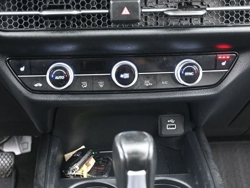 Certified 2023 Honda HR-V EX-L image 26