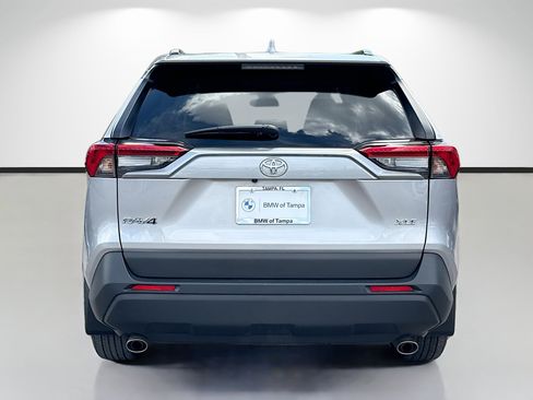 Used 2024 Toyota RAV4 XLE w/ Convenience Package image 4