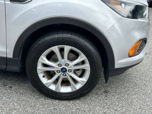 Certified 2019 Ford Escape S FWD image 12