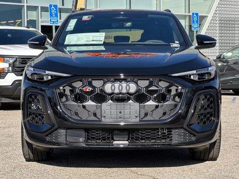 New 2025 Audi SQ5 Premium Plus image 6