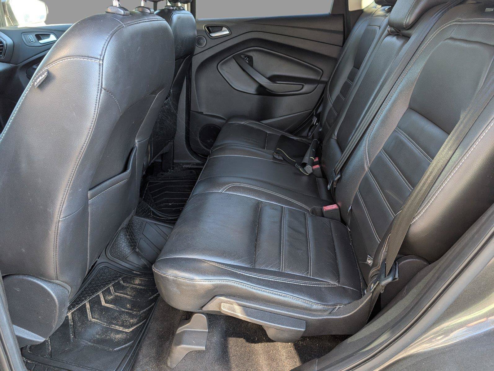 Used 2017 Ford Escape Titanium AWD/4WD image 34