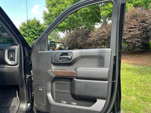 Used 2019 GMC Sierra 1500 Denali w/ Technology Package AWD/4WD image 62