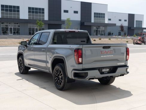 Used 2024 GMC Sierra 1500 Elevation w/ X31 Off-Road Package AWD/4WD image 8