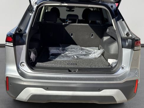 New 2026 Volkswagen Tiguan S image 7