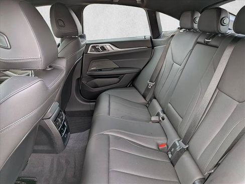 Used 2025 BMW M440i RWD image 20