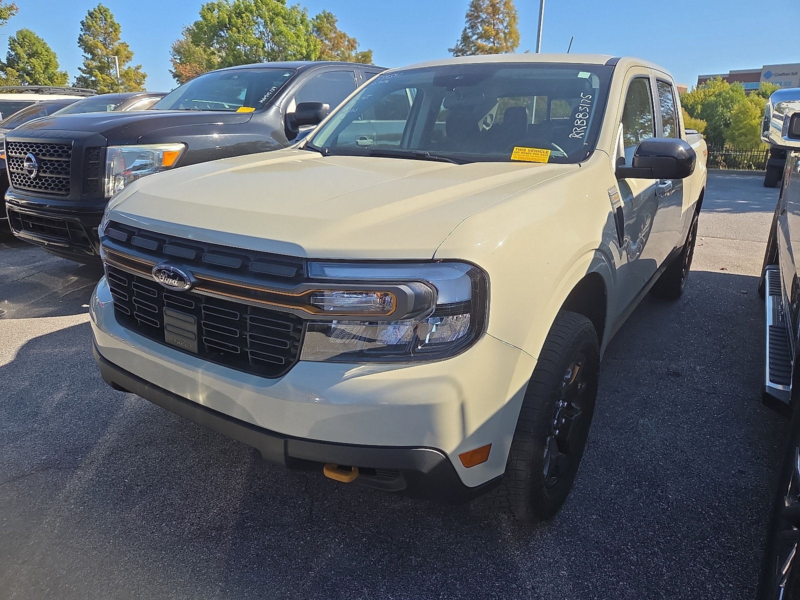 Used 2024 Ford Maverick Tremor w/ Tremor Off-Road Package AWD/4WD image 2