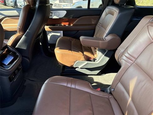 Certified 2024 Lincoln Navigator Reserve image 19
