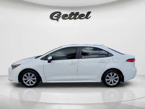Certified 2025 Toyota Corolla LE FWD image 8