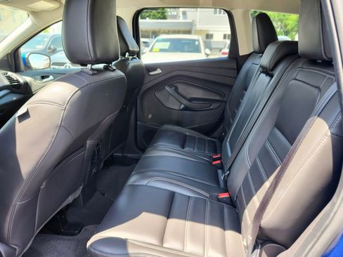 Used 2019 Ford Escape SEL AWD/4WD image 15