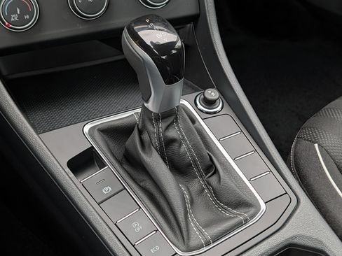 Certified 2023 Volkswagen Jetta Sport FWD image 24